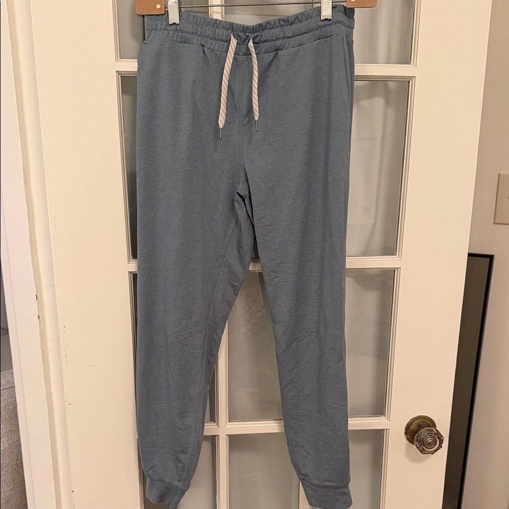 Women's Blue Vuori Performance Jogger